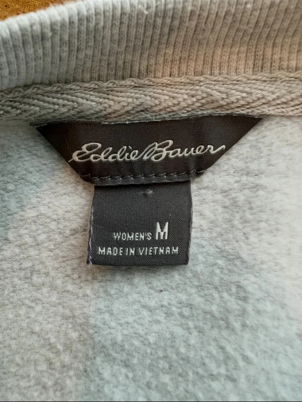 Eddie Bauer Signature Logo Gray Crewneck Sweatshirt Women’s M Relaxed Fit